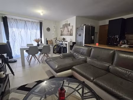 location meublée appartement 2 pièces 47.6 m² à camps-la-source (83170)  660 €