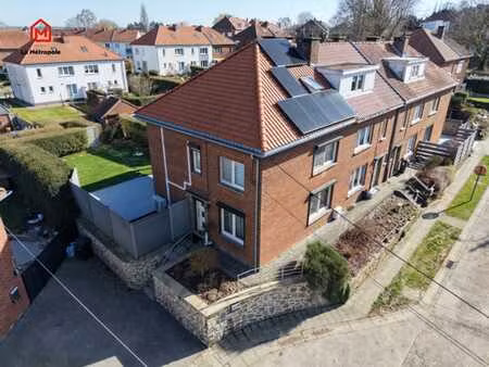 maison 3 f. 3 ch bien équipée + magnifique terrasse + jardin