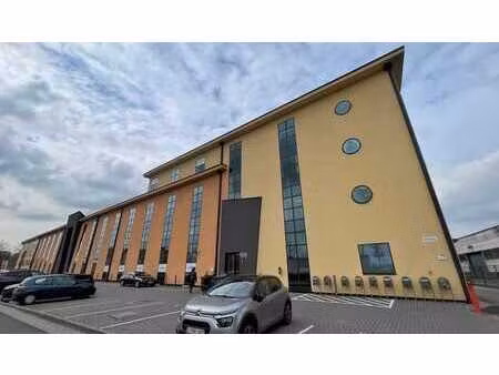 bureau à louer dans le noorderlaan business site à anvers