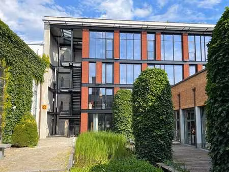 bureaux lumineux à louer à l’espace morphosis