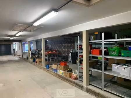 entrepôt / showroom à louer à sint-niklaas