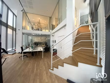 location locaux professionnels 370 m² à lille (59000)  6 000 €