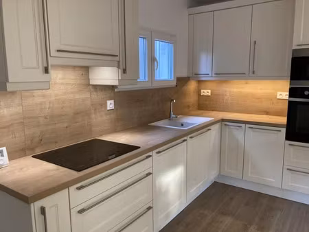 location meublée maison 4 pièces 88 m² à aulnay-sous-bois (93600)  2 000 €