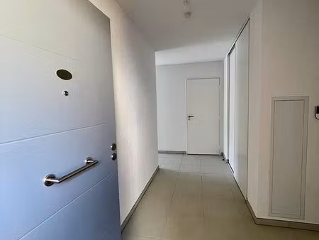 t3 neuf dernier étage  exposition recherchée et belle terrasse