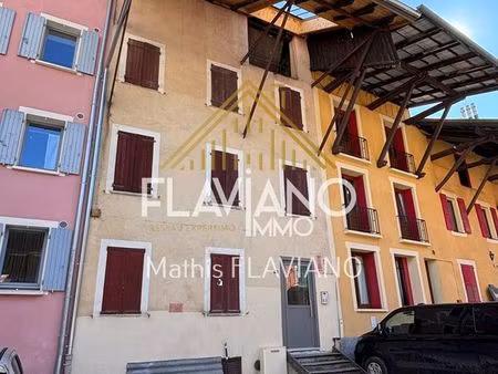 immeuble 357 m² barcelonnette