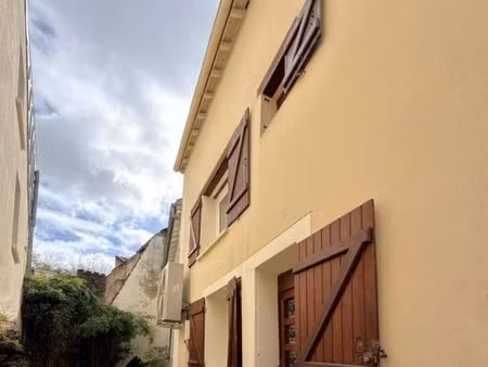 maison de ville 7 pièces 128 m²