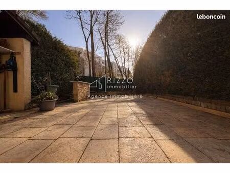 maison 5 pièces 105 m²