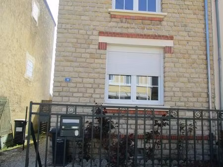 maison 3 pièces 65 m²