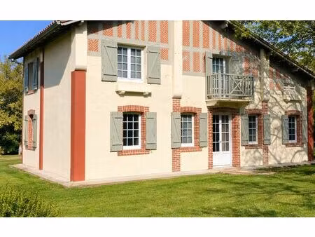 maison léon m² t-7 à vendre  726 000 €