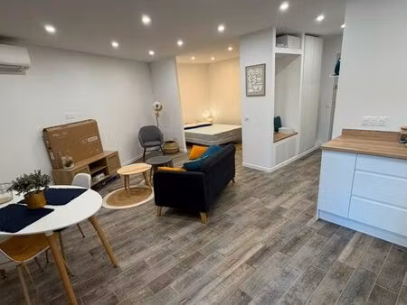 ? appartement meuble – disponible début avril