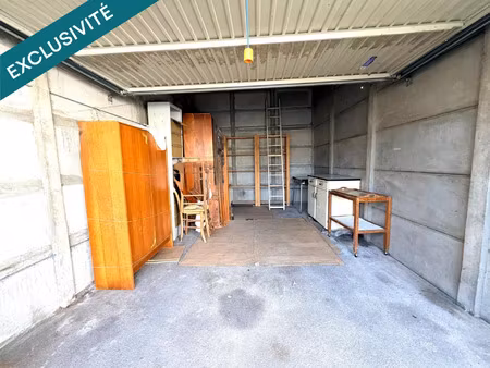 vente garage et parking à angers belle beille (49000) : à vendre / angers belle beille