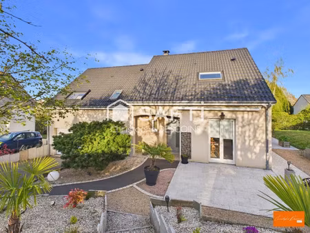 vente maison à mayenne (53100) : à vendre / 135m² mayenne