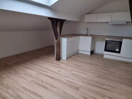 superbe lumineux t3 non meublé 56 m² - 12 minutes à pied gare castelnaudary