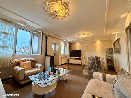 immeuble de rapport - 6 lots + dépot