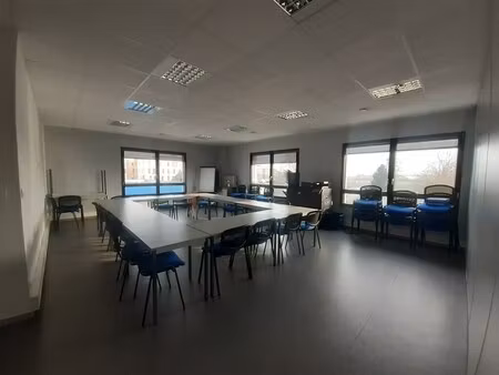 location bureaux 104 m²