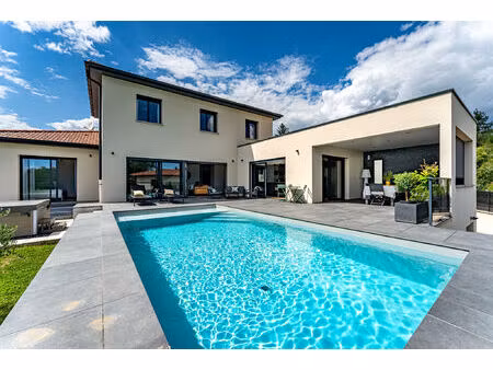 vente maison 7 pièces 205 m² la tour-de-salvagny (69890)