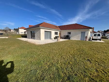 maison avoudrey 4 pièce(s) 115 m2