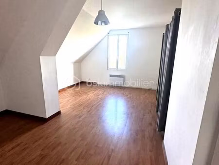 maison ancienne de 232 m² à saint-laurent-en-gatines