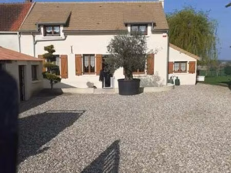 maison 5 pièces 90 m²