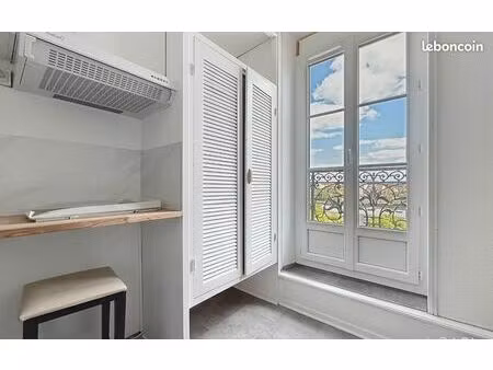 studio refait à neuf