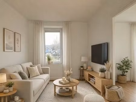 a louer - charmant t2 lumineux en plein cœur de saint-renan