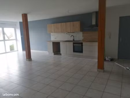 location appartement f4 116 m2