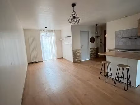 apparemment 2 chambres