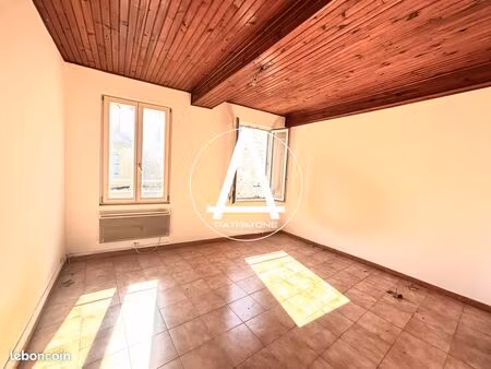 studio 1 pièce 22 m²