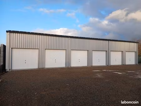 box stockage 26 m² à louer à liffré