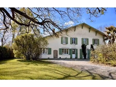 maison saint-jean-de-marsacq m² t-9 à vendre  650 000 €