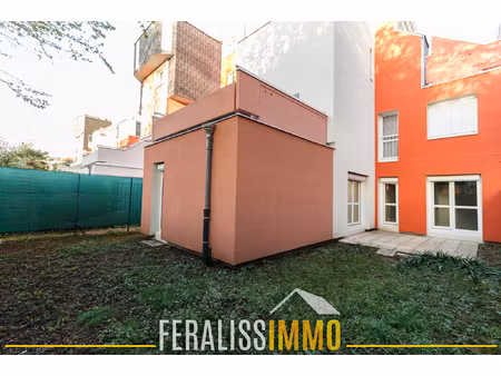 appartement f4 lumineux + 100 m2 de jardin !