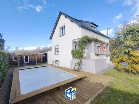 charmante maison de 114m2 avec dépendances sur un terrain arbor