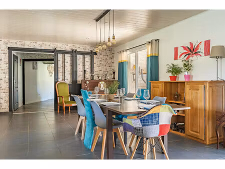 maison 7 chambres piscine dépendance