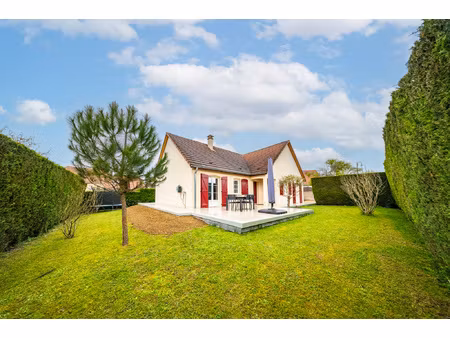 maison familialle avec jardin- 4 chambres