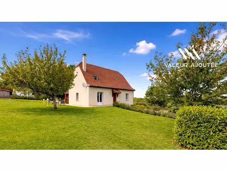 vente maison 5 pièces 121 m² à salignac-eyvigues (24590)  250 000 €