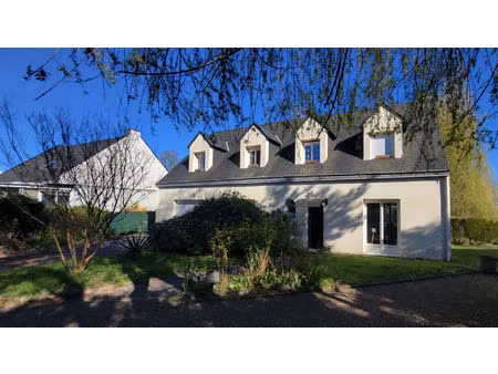 maison familiale 149 m² - 4 chambres + bureau - terrain de 1374 m²