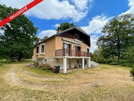 maison bourgeoise en pierre de meulière - 300 m²