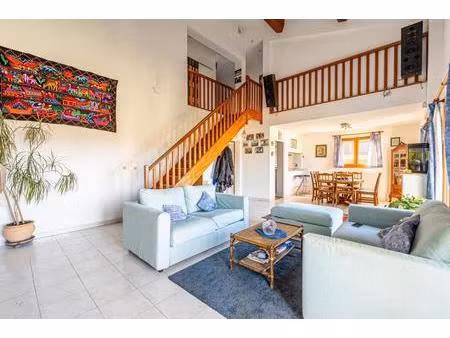 villa 4 pièces 106m2