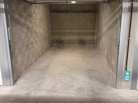 garage fermé en résidence