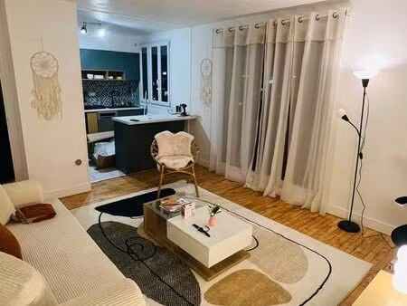 ? t2 meublé – 40 m² –1290 euros – stade  colombes