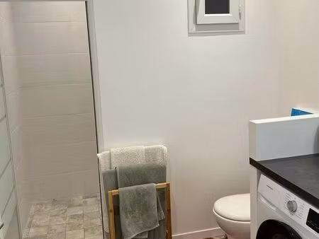 parti a louer appartement deux pièces meublé