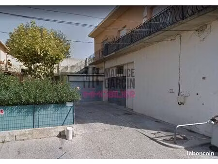 parking/box 12 m² carpentras