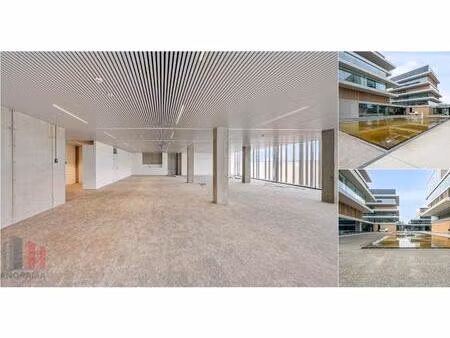 bureaux à louer à kapellestraat 130-144 oostkamp (rbv56620)