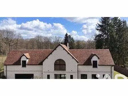 maison avec piscine et terrasse gazeran (78)