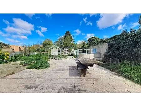 maison vigneronne de 125 m² avec un terrain de 325 m² et garage de 134 m²