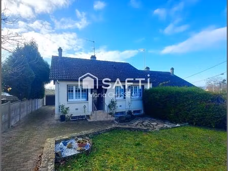 maison sur sous sol total   comble aménageable.