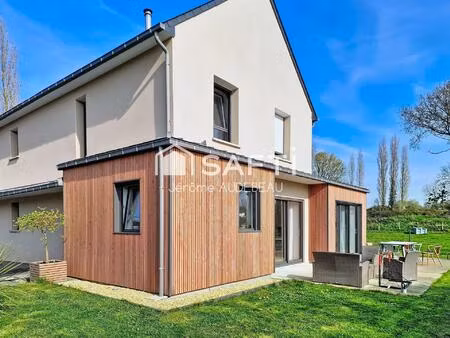 maison au calme  économe  et dans un état impéccable.
