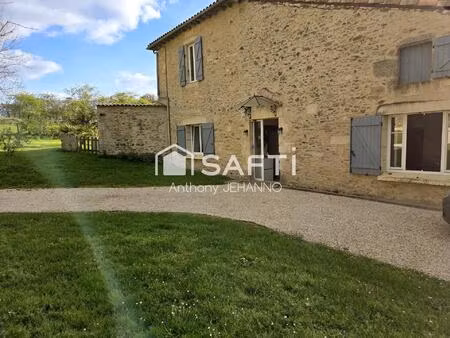 maison de 175 m² et centre équestre  totalement atypiques