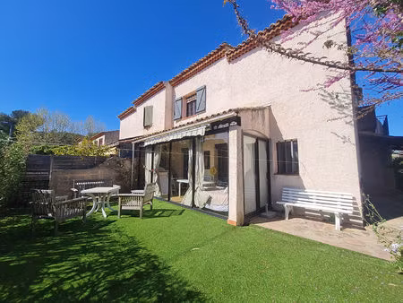 * bord de mer * maison 4 pièces de 104m2 * (83430) saint mandrier sur mer *