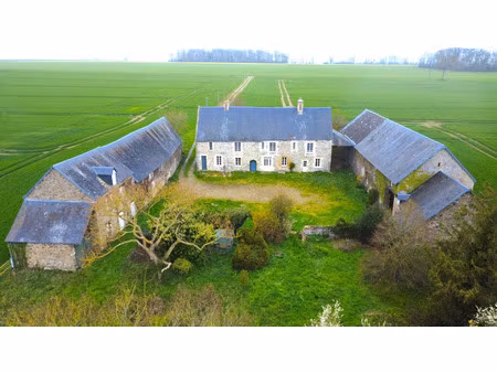 vente longère et corps de ferme à banneville-sur-ajon (14260) : à vendre / 115m² bannevill